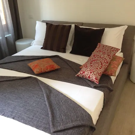 B&B Fortuny-3